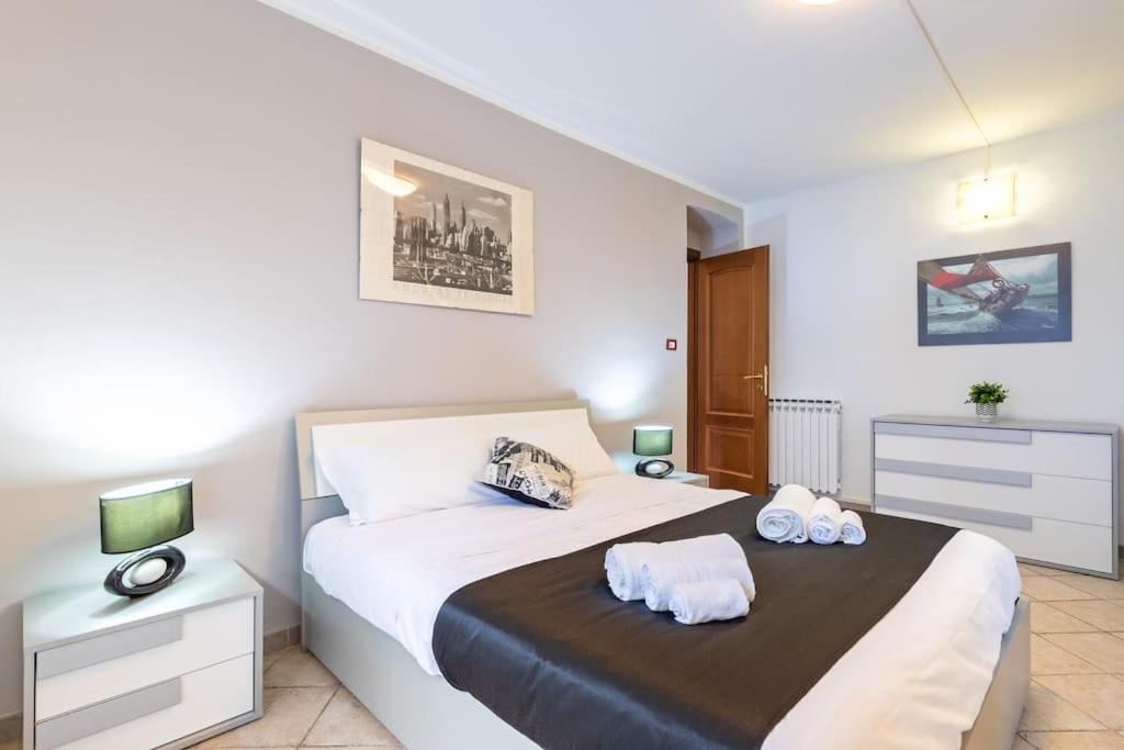 شقة Old Town-Porta Susa Free Parking Modern Flat X6 تورينو المظهر الخارجي الصورة