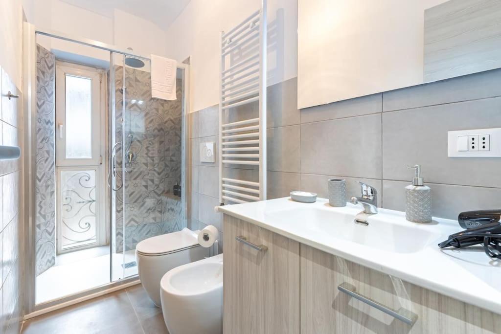 شقة Old Town-Porta Susa Free Parking Modern Flat X6 تورينو المظهر الخارجي الصورة